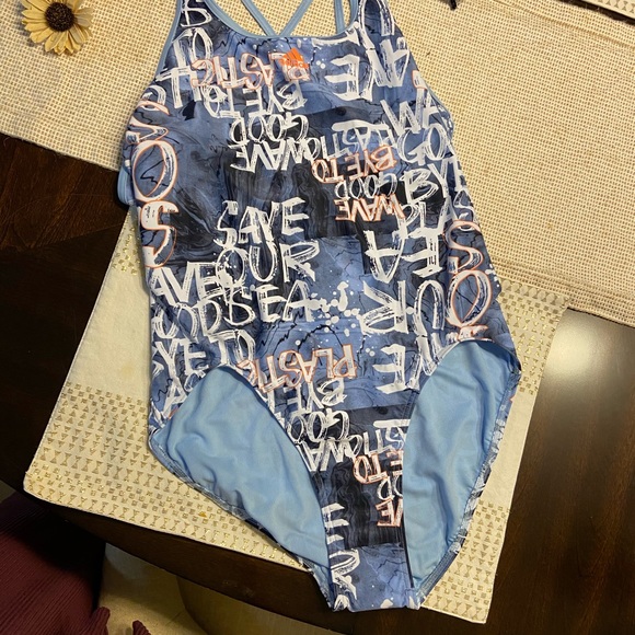 Women’s adidas bathing suit - Picture 4 of 8